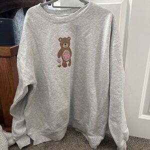 Shopolivelynn bear crewneck